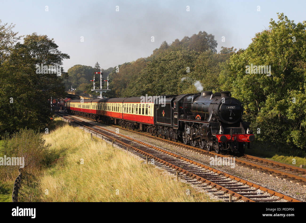 44767 departs Goathland on the NYMR 30.9.11 Stock Photo
