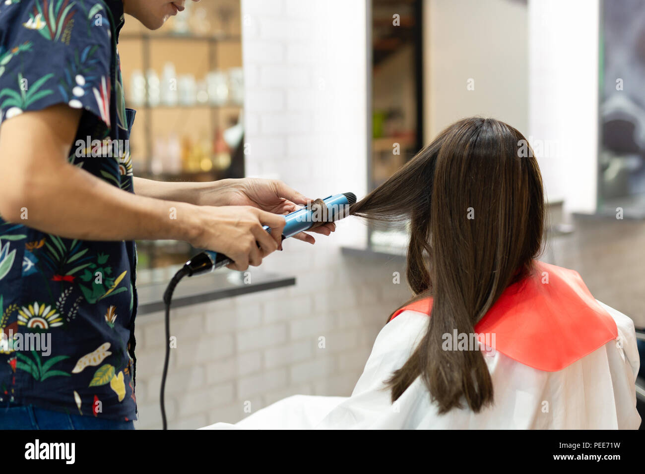 hairdresser straighteners