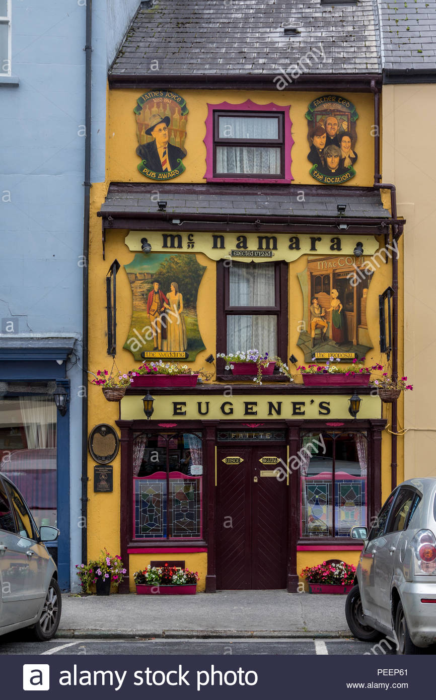 Exterior Of Irish Pub High Resolution Stock Photography and Images Alamy