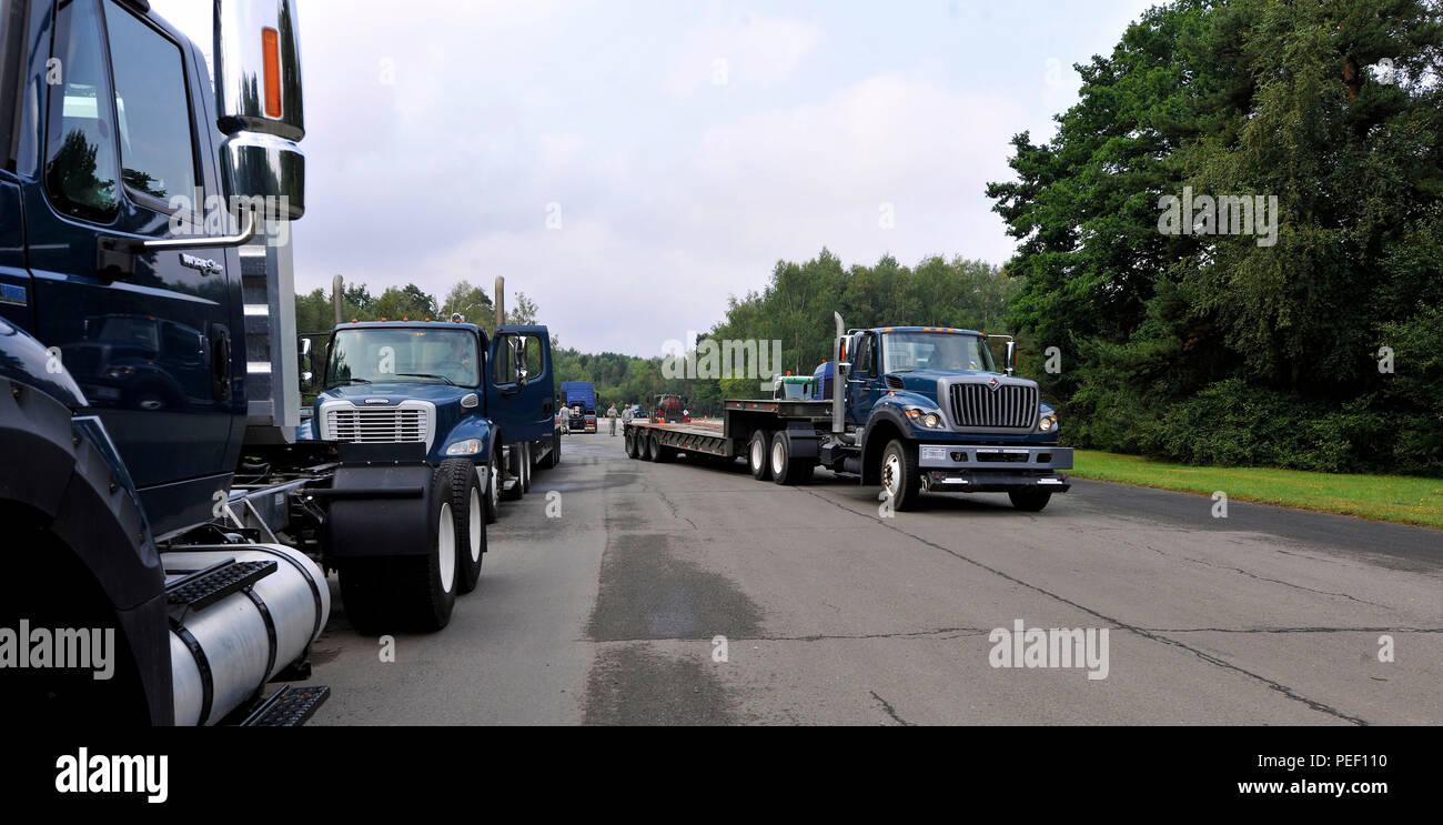 Tractor trailer training program hires stock photography and images