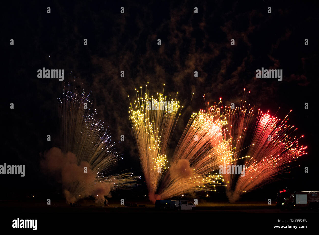 Pyrotechnics show hi-res stock photography and images - Alamy