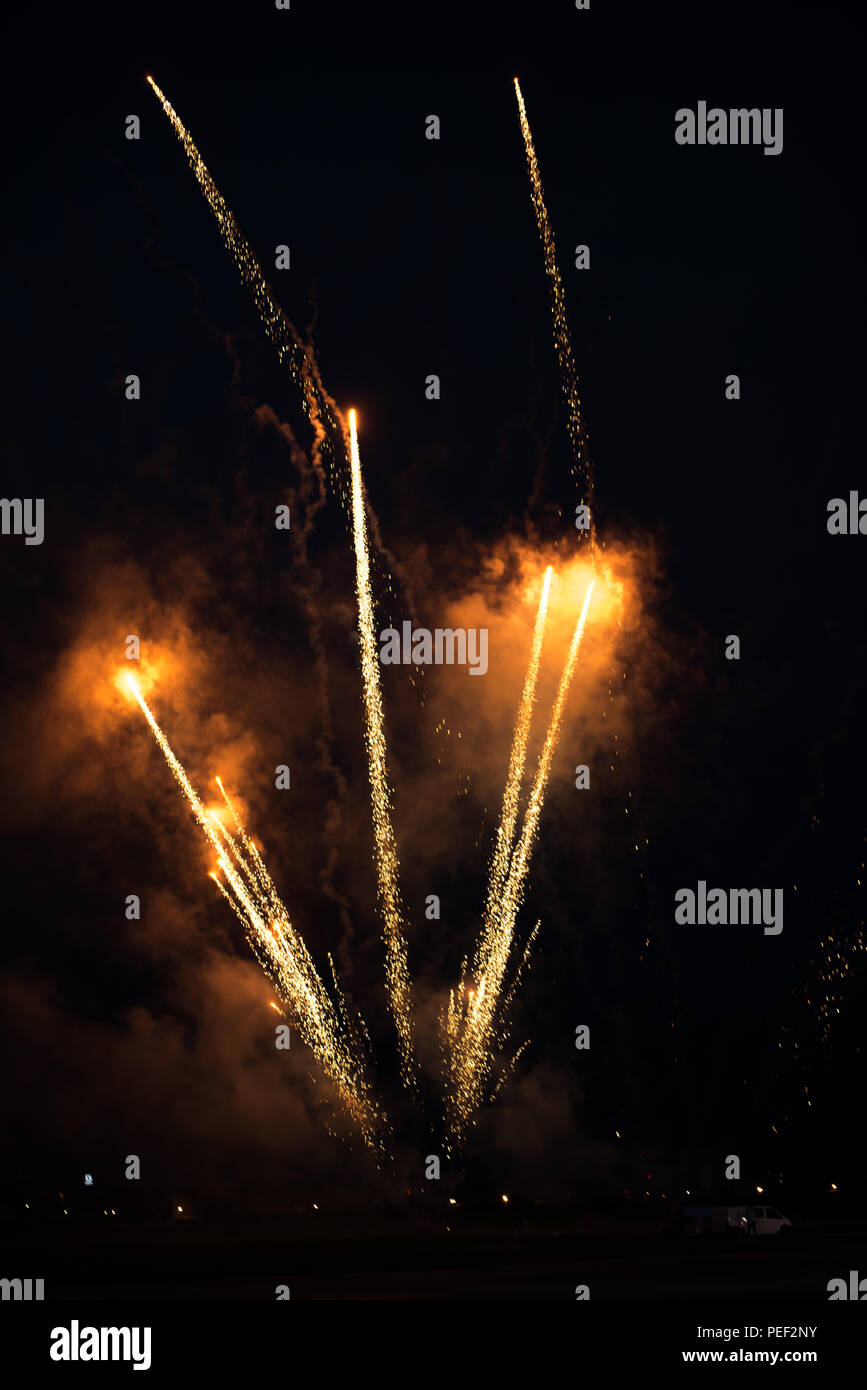 Airshow firework display hi-res stock photography and images - Alamy