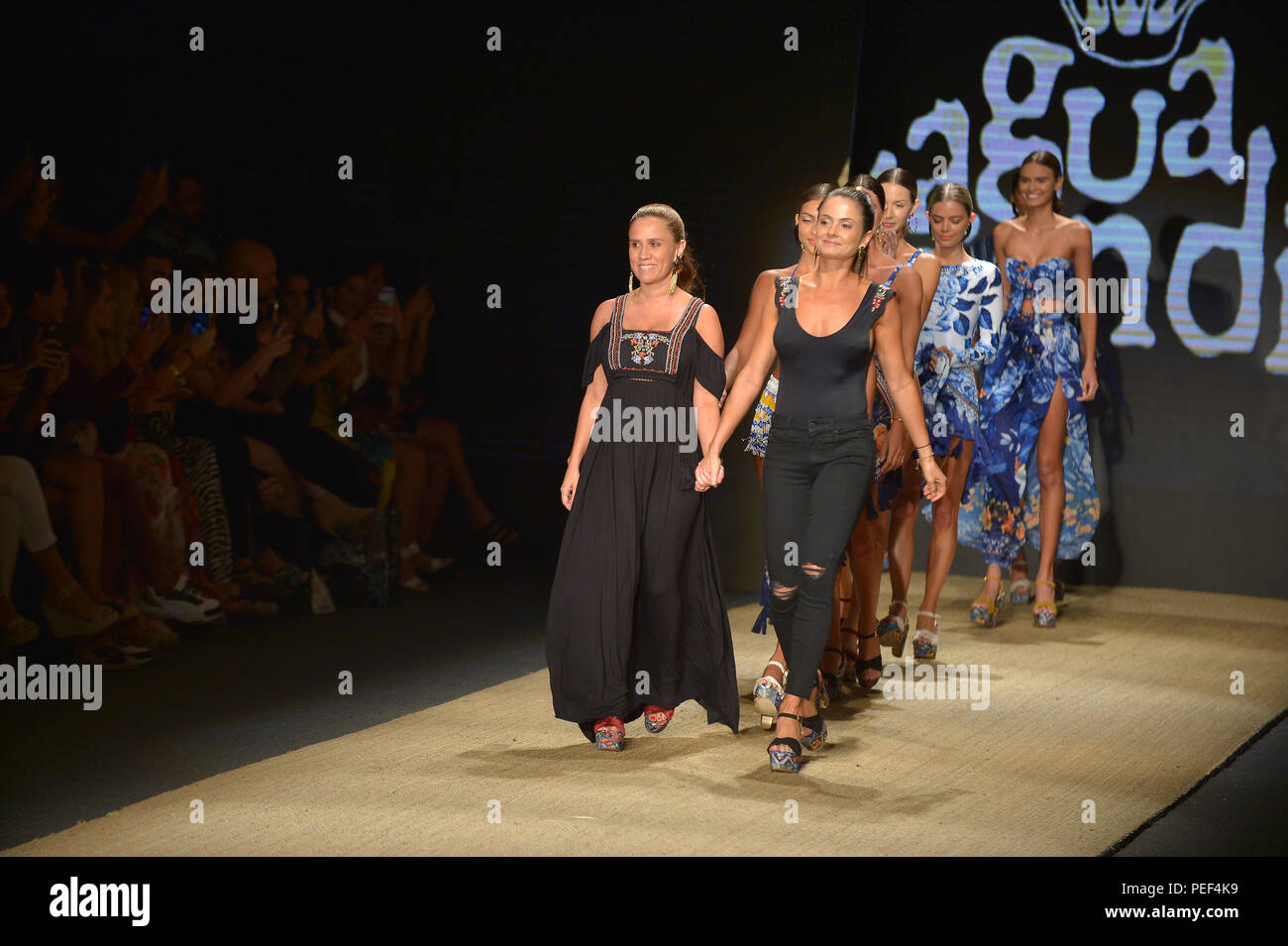 Mariana hinestroza hi-res stock photography and images - Alamy