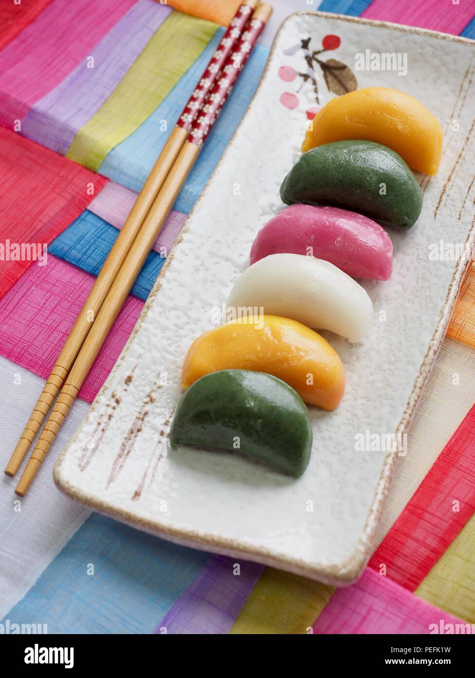 Korean food Songpyeon, half-moon-shaped rice cake Stock Photo - Alamy