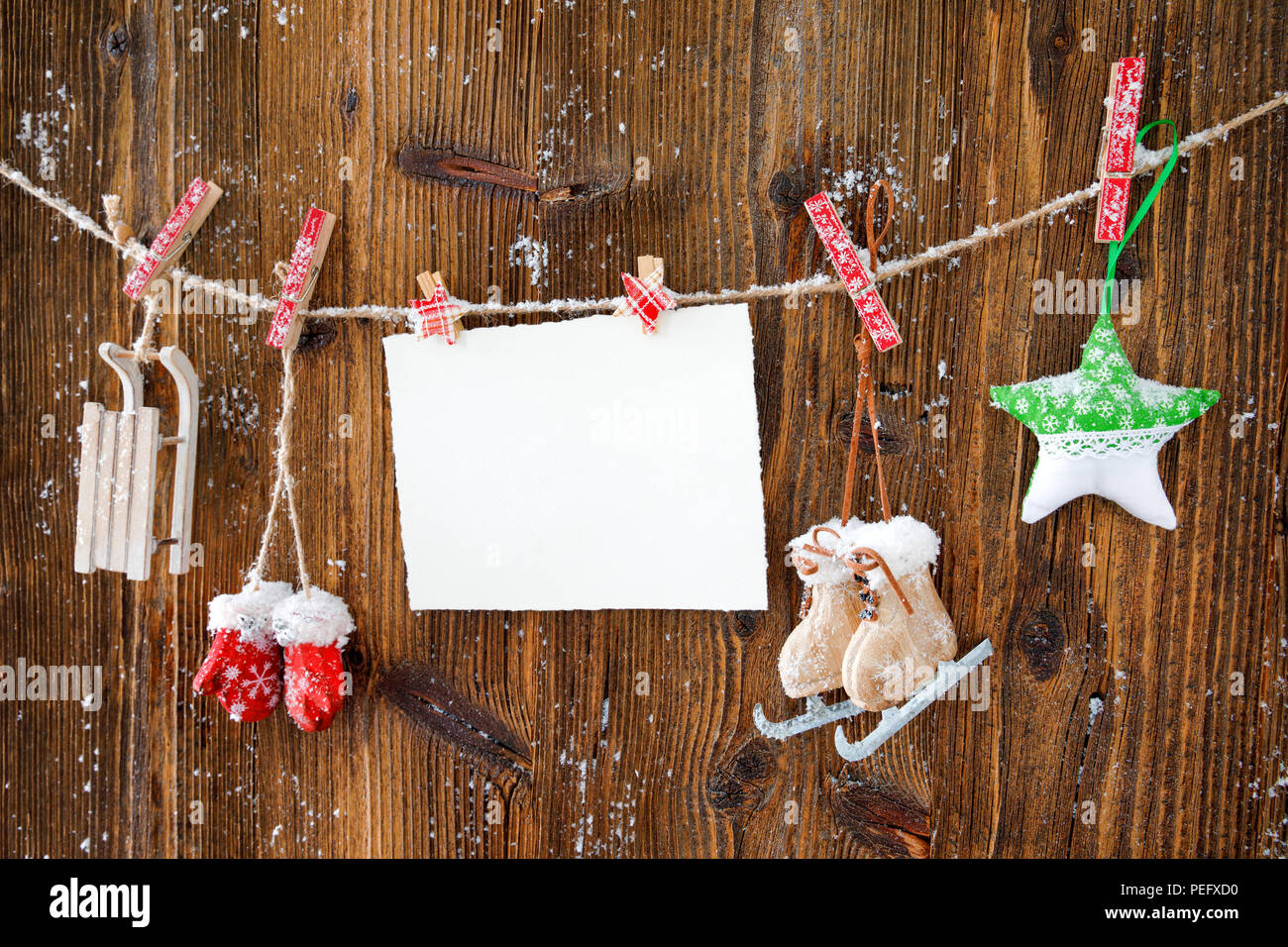 Advent, Advent decoration, Advent season, board, wooden wall, Deko,  decoration, gloves, background, background picture, wood, wooden board,  wooden cli Stock Photo - Alamy