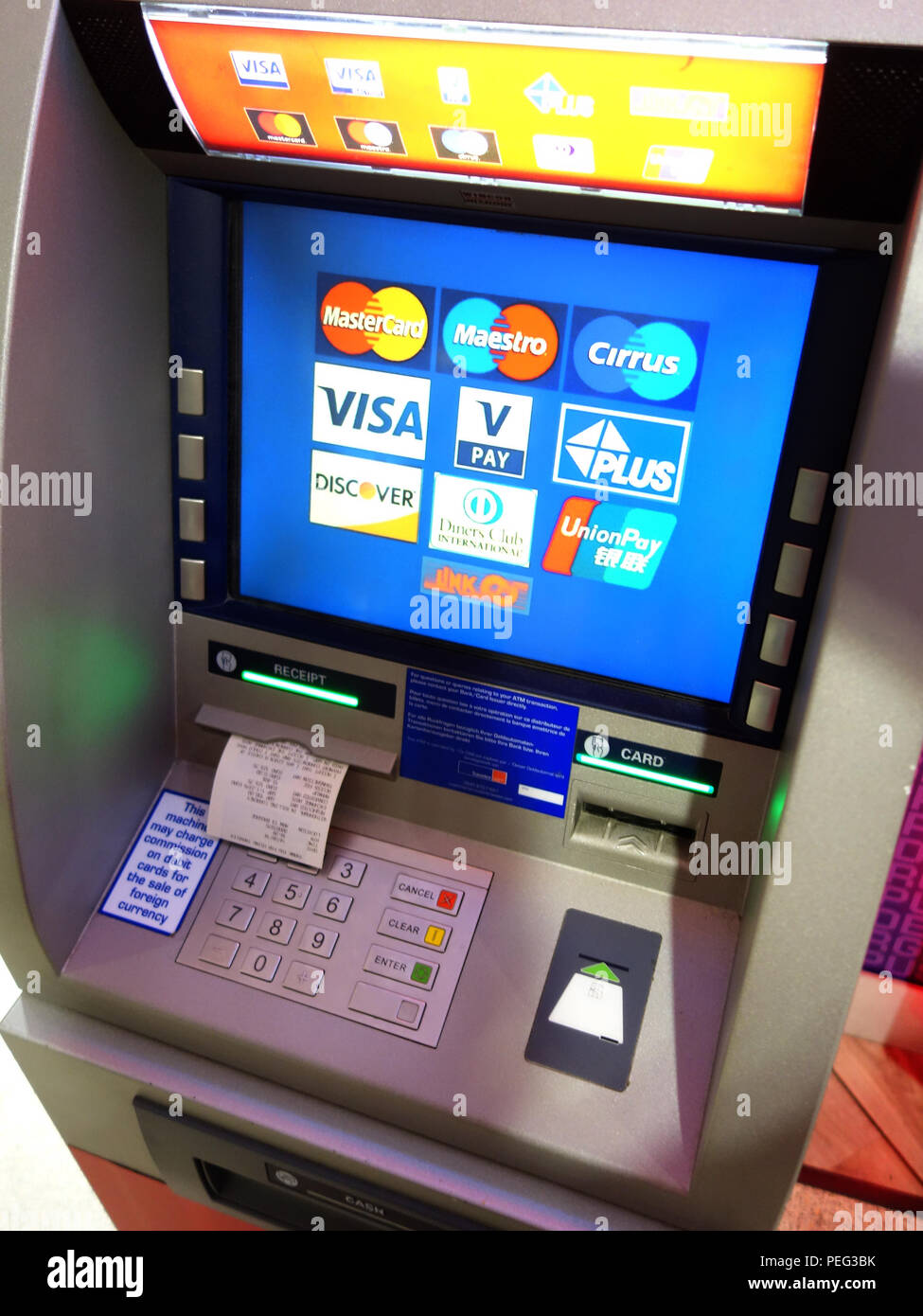 Directions To The Nearest Atm Machine Cash Atm And Money Change Facilities At The Arrivals Manchester  International Airport Stock Photo - Alamy