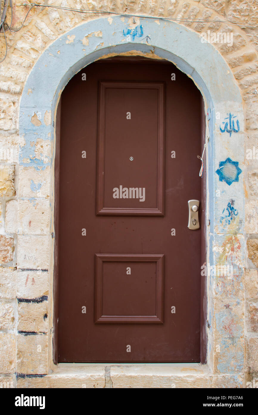 Israel jerusalem old city doors hi-res stock photography and images - Alamy