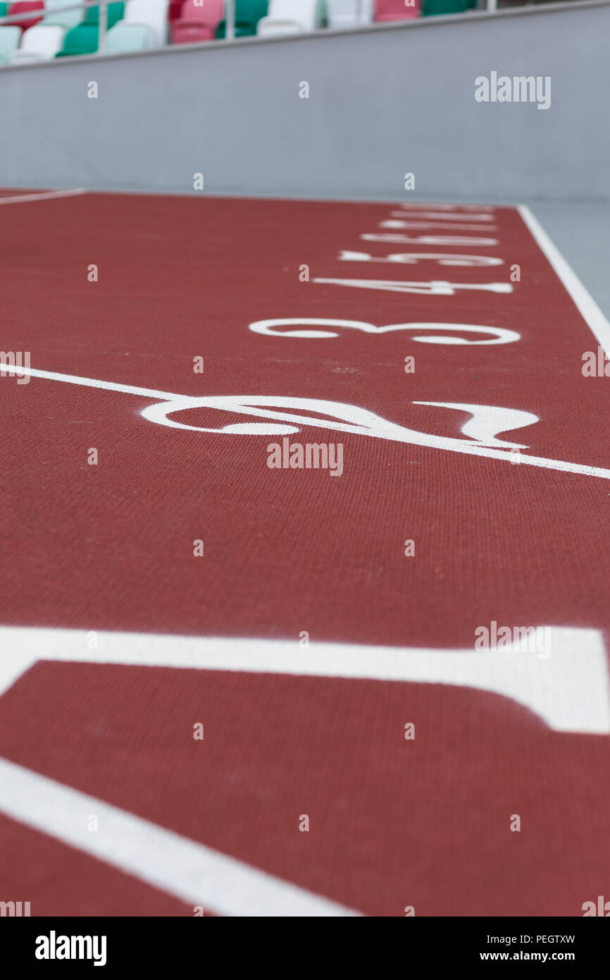 Red track 1 8 lane running hi-res stock photography and