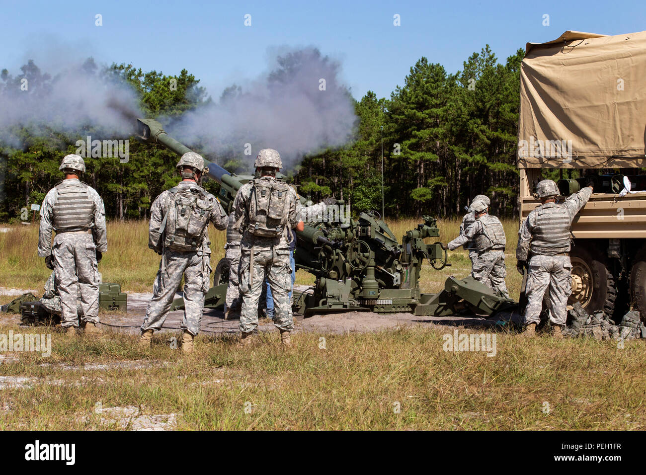 Soldiers with the 3-112th Field Artillery, New Jersey Army National ...