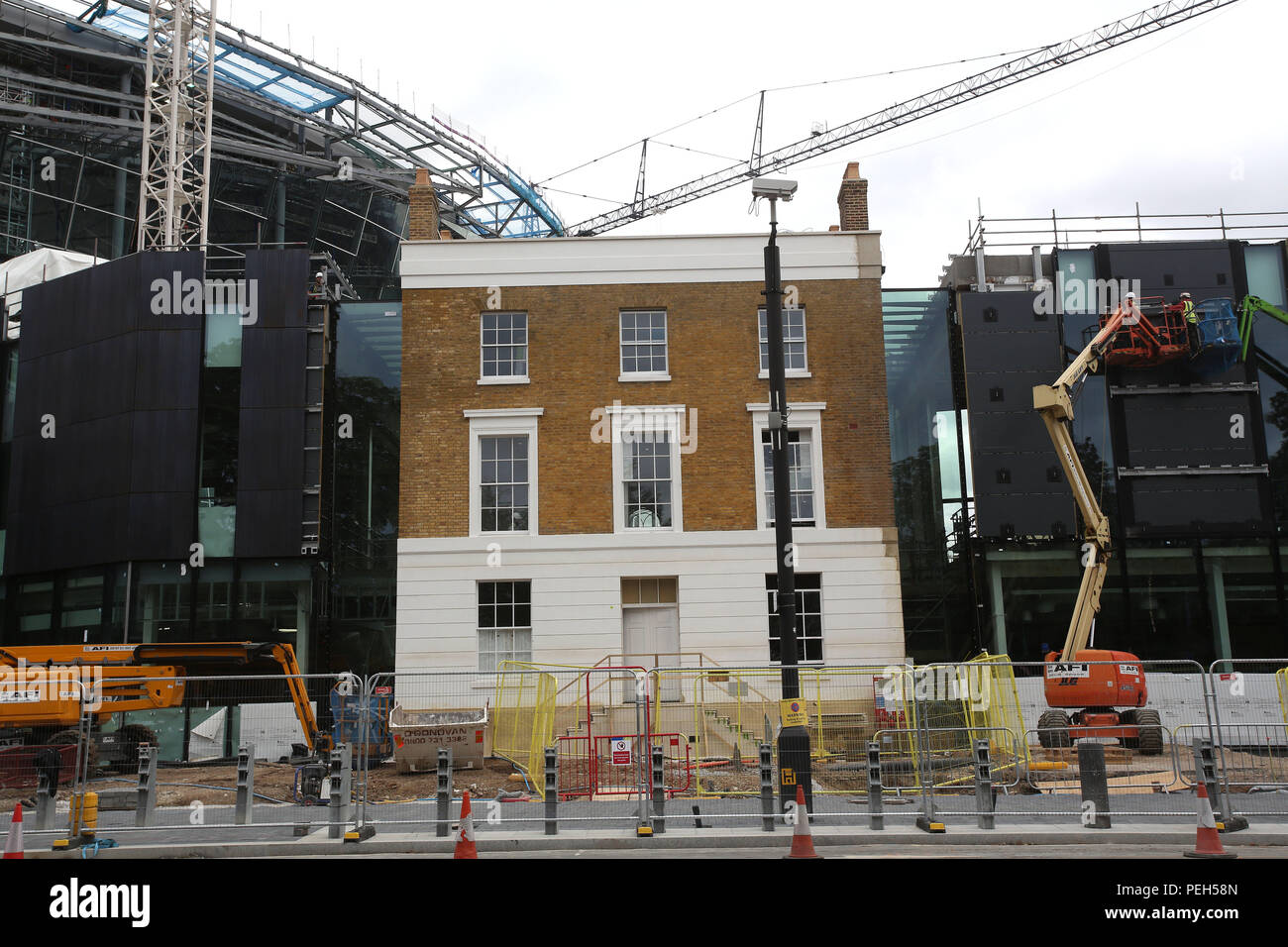 London, UK. 15th Aug 2018. Tottenham's move into their new stadium has been put back until at least the end of October as the ground will not be finished in time. Spurs are now exploring the possibility of postponing their home match against Manchester City on October 28th as their temporary home Wembley is already booked up on that date. The £850million ground had originally been expected to be ready for the clash with Liverpool on September 15. Credit: Nigel Bowles/Alamy Live News Stock Photo