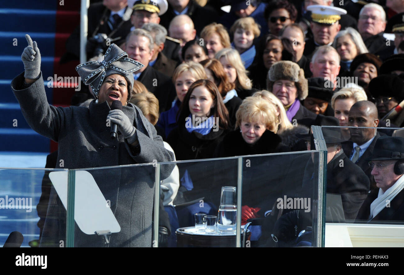 Washington, District of Columbia, USA. 21st Jan, 2009. Washington, DC - January 20, 2009 -- United States SInger Aretha Franklin performs at the the 56th Presidential Inauguration ceremony for Barack Obama as the 44th President of the United States in Washington, DC, USA 20 January 2009. Obama defeated Republican candidate John McCain on Election Day 04 November 2008 to become the next U.S. President.Credit: Pat Benic - Pool via CNP Credit: Pat Benic/CNP/ZUMA Wire/Alamy Live News Stock Photo