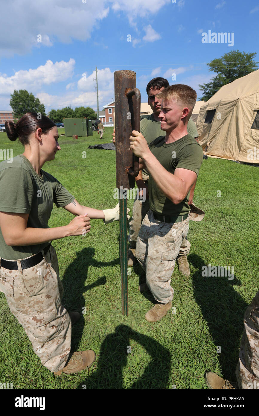 Operational Command Post Usmc On August 24, 2015, Marines from the 22nd Marine Expeditionary Unit ...