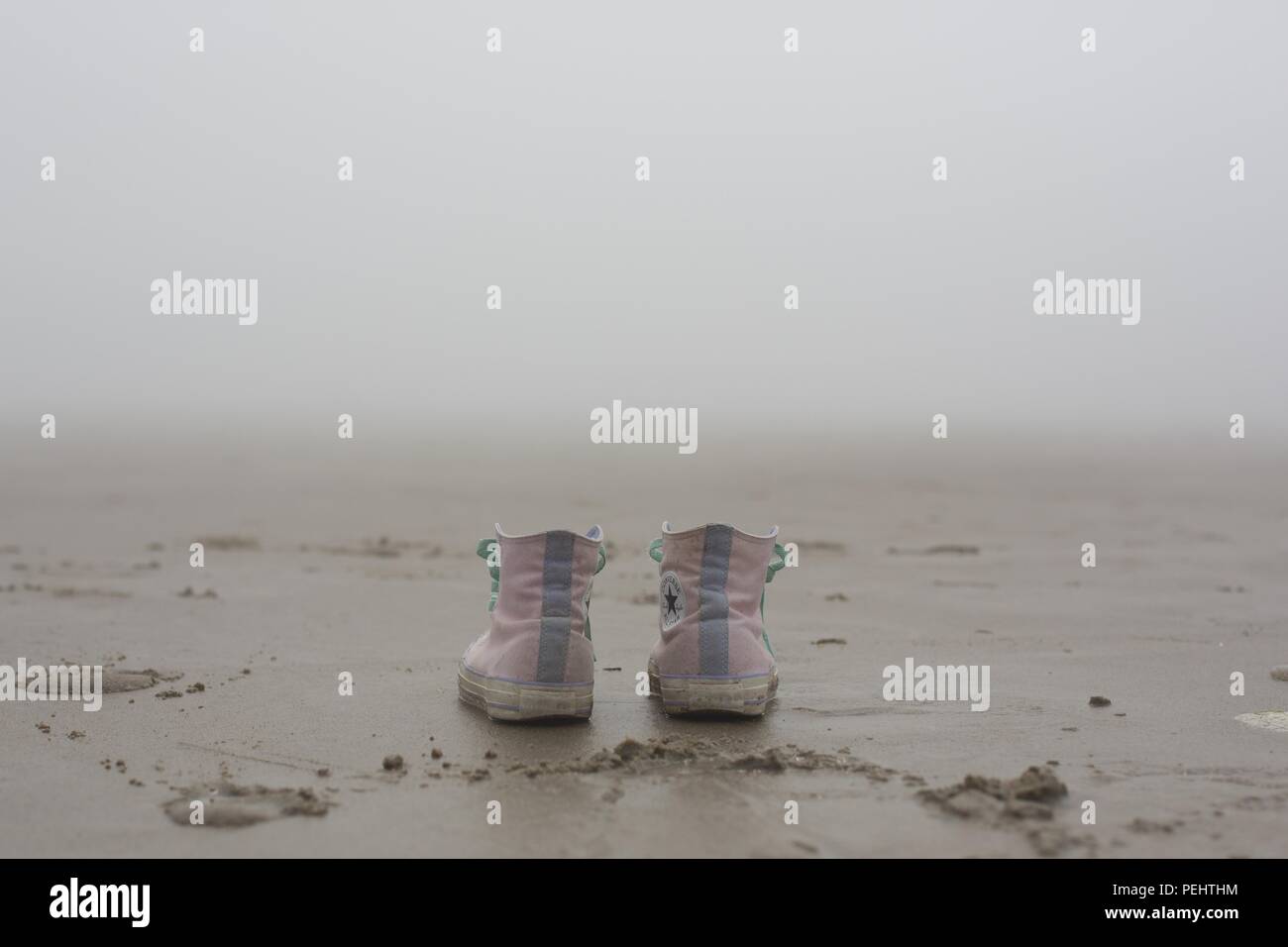 converse beach shoes
