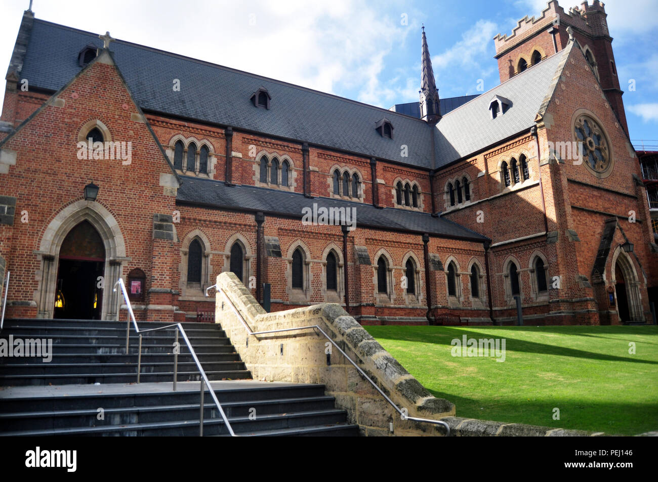 St George's Cathedral for australian people and foreigner travelers ...