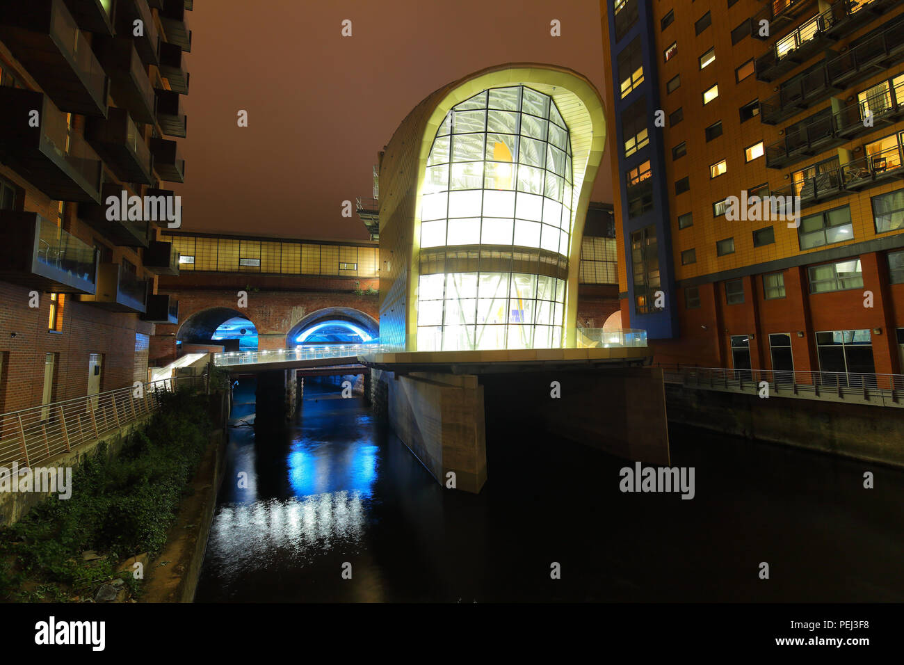 The granary wharf arches leeds hires stock photography and images Alamy