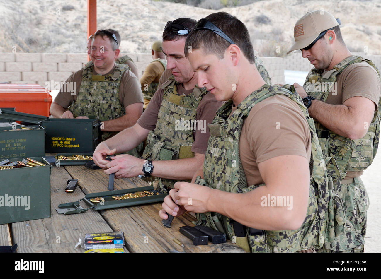 the navy reservist magazine