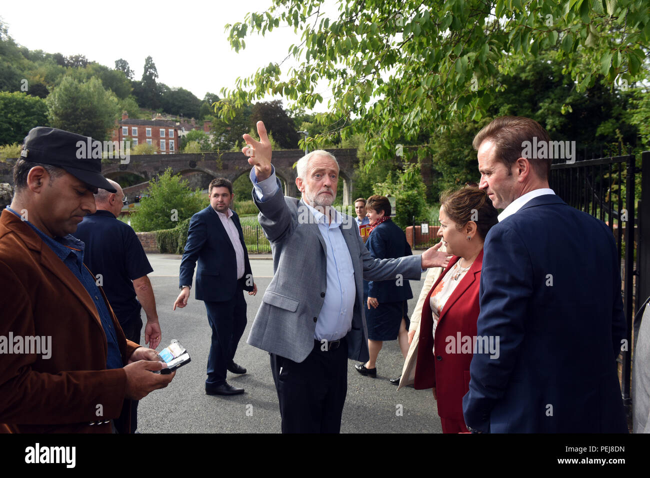 Labour party leader Jeremy Corbyn MP with local supporters in Coalbrookdale Stock Photo