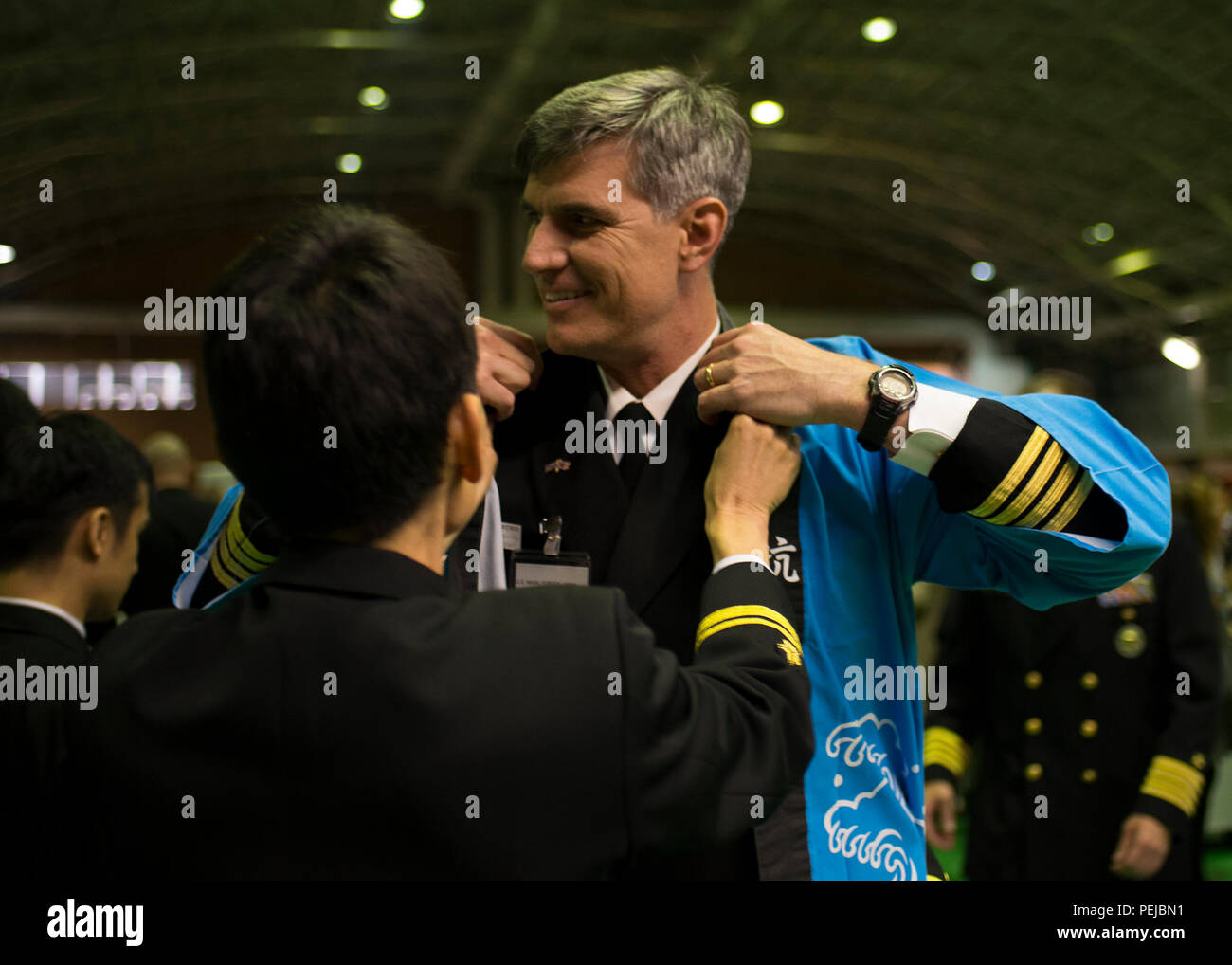 pics Mochi Pounding Ceremony https www alamy com 151214 n up569 104 naval air facility atsugi japan dec 14 2015 chief of staff us naval forces japan capt steve wieman puts on a hapi a ceremonial japanese shirt during a mochi pounding ceremony held at the japan maritime self defense force jmsdf gym on naf atsugi the ceremony is held to symbolize the partnership and friendship between us navy and jmsdf forces us navy photo by mc3 jason c bawgus iireleased image215533949 html