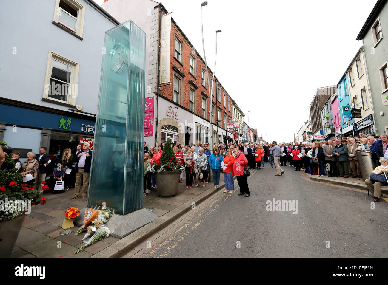 15 August 1998 High Resolution Stock Photography And Images Alamy