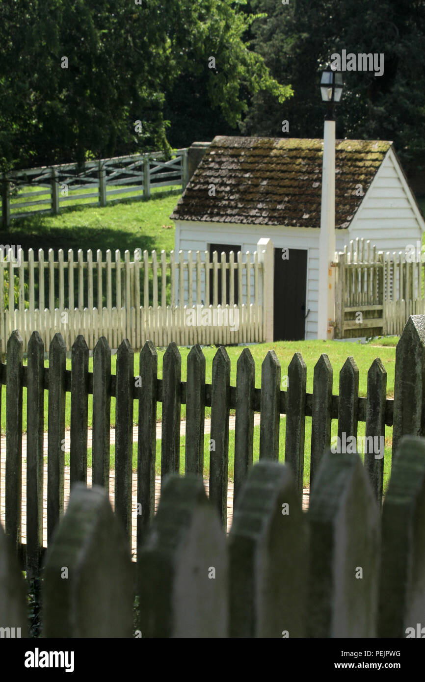 Old House In Colonial Williamsburg, Virginia, USA Stock Photo - Alamy