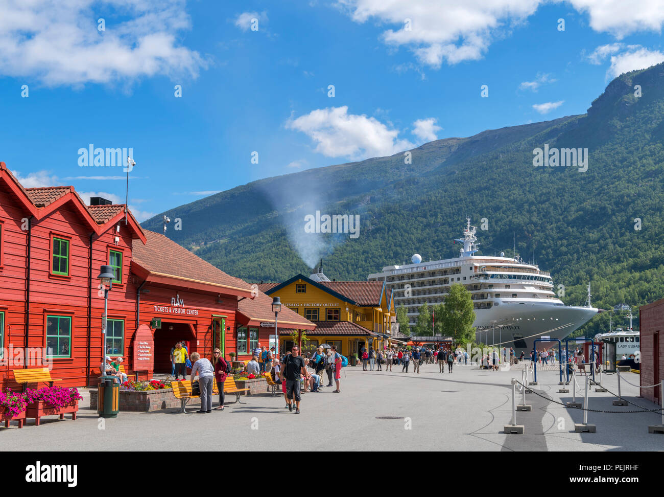 The quayside in Flåm with the Silver Spirit cruise ship , Aurlandsfjorden, Sognefjord, Sogn og Fjordane, Norway Stock Photo