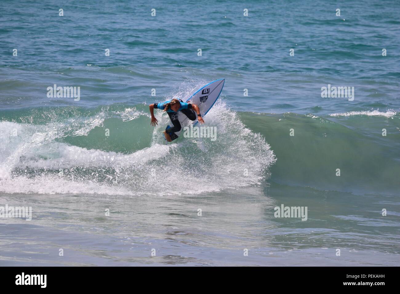 Keely Andrew competing in the US Open of Surfing 2018 Stock Photo