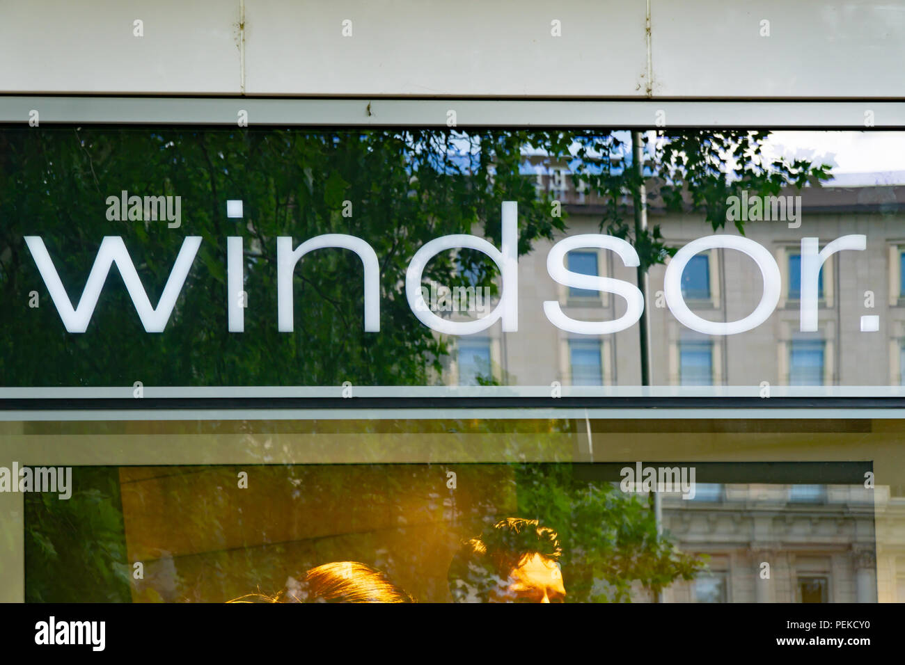 Wiesbaden, Germany - June 03 2018: windsor logo on a store window. Windsor  is a luxury clothes company founded in Bielefeld, Germany in 1889 Stock  Photo - Alamy