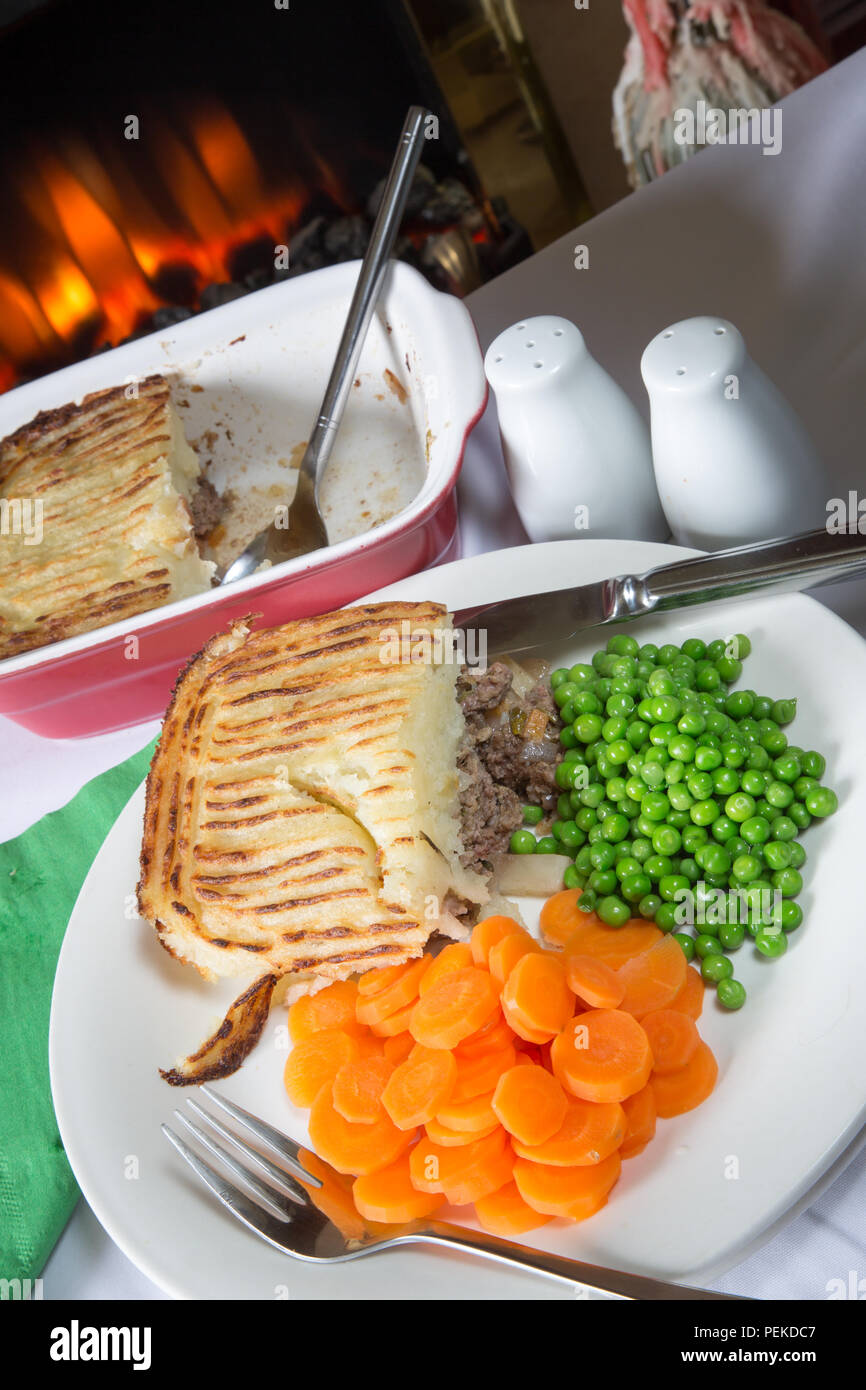 An English pub/restaurant meal of traditional Cottage pie served with
