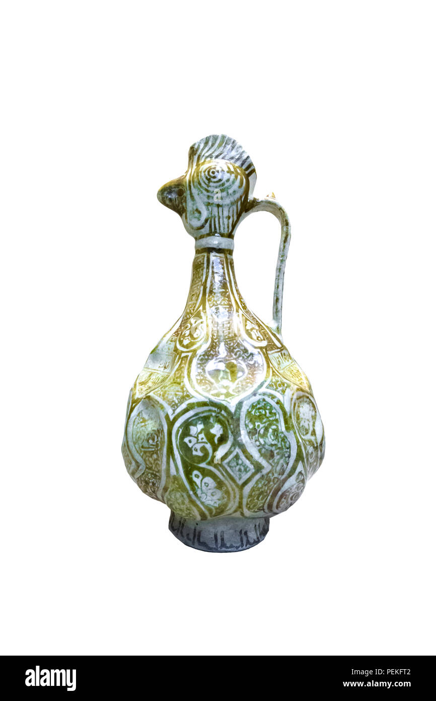 Ceramic bottle, lustre painted, 12th century AD, Kashan, glass and ceramics museum, Tehran, Iran Stock Photo