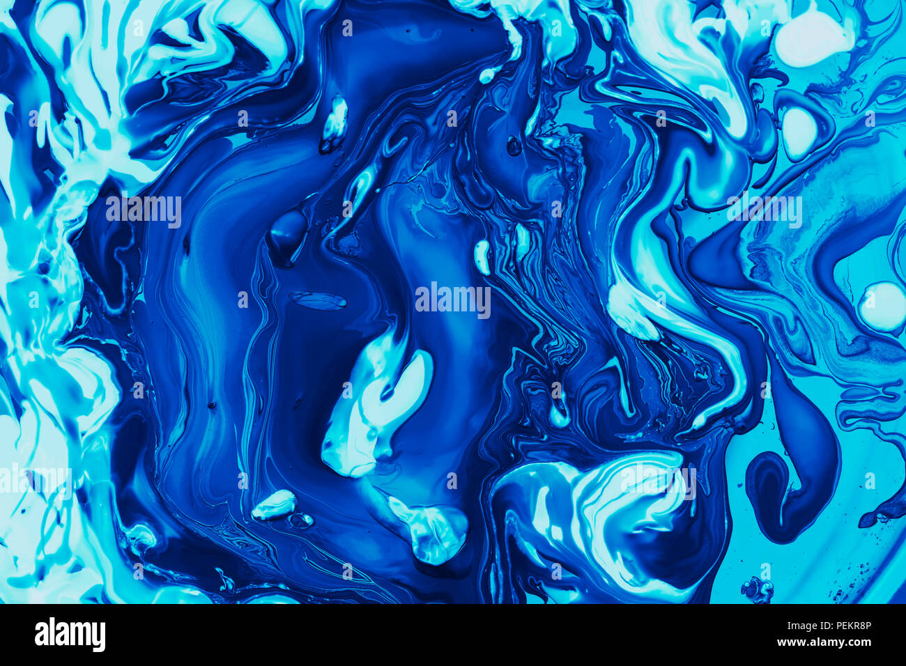 Blending paint hi-res stock photography and images - Alamy