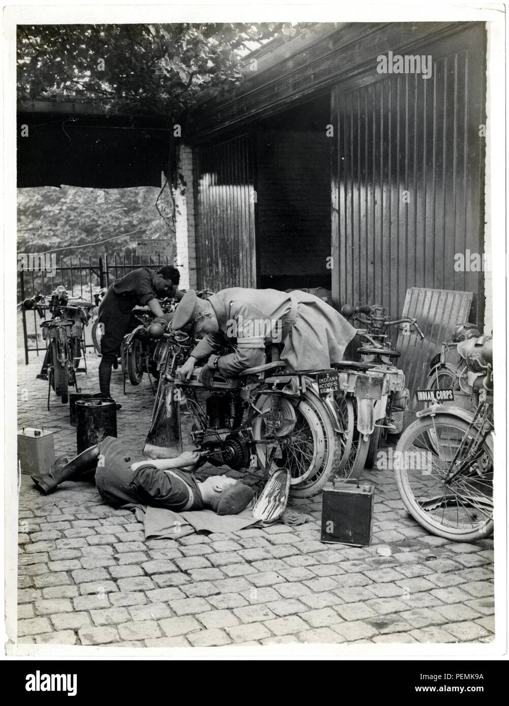 Cycle dispatch hi-res stock photography and images - Alamy