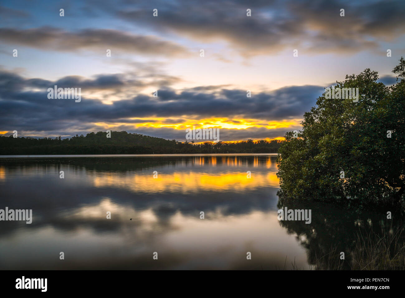Australian landscape sunrise hi-res stock photography and images - Alamy