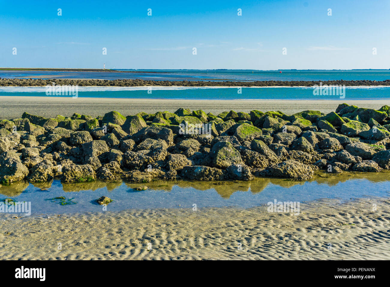 Beautiful beach landscape hi-res stock photography and images - Alamy