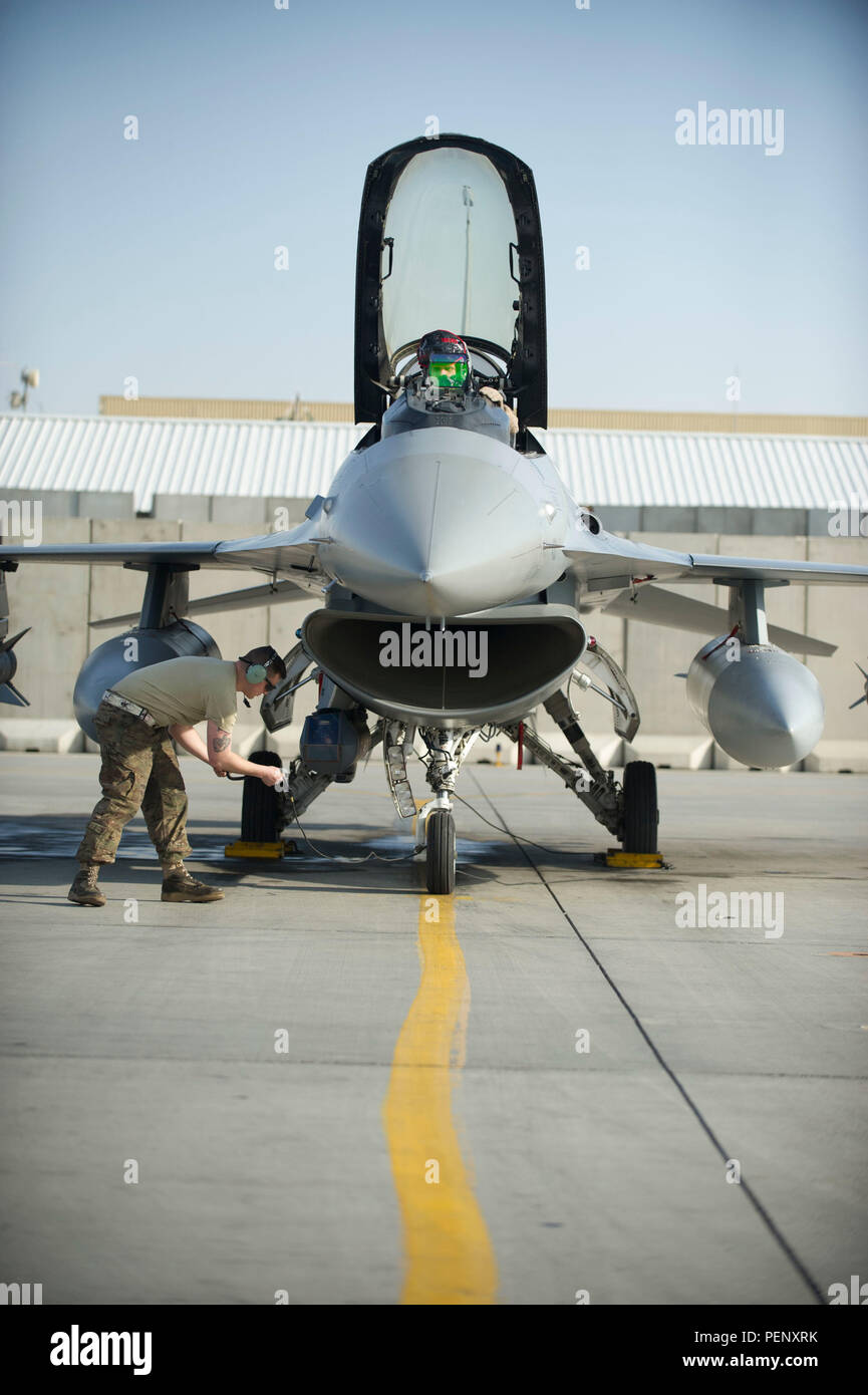 421st expeditionary fighter squadron hi-res stock photography and ...