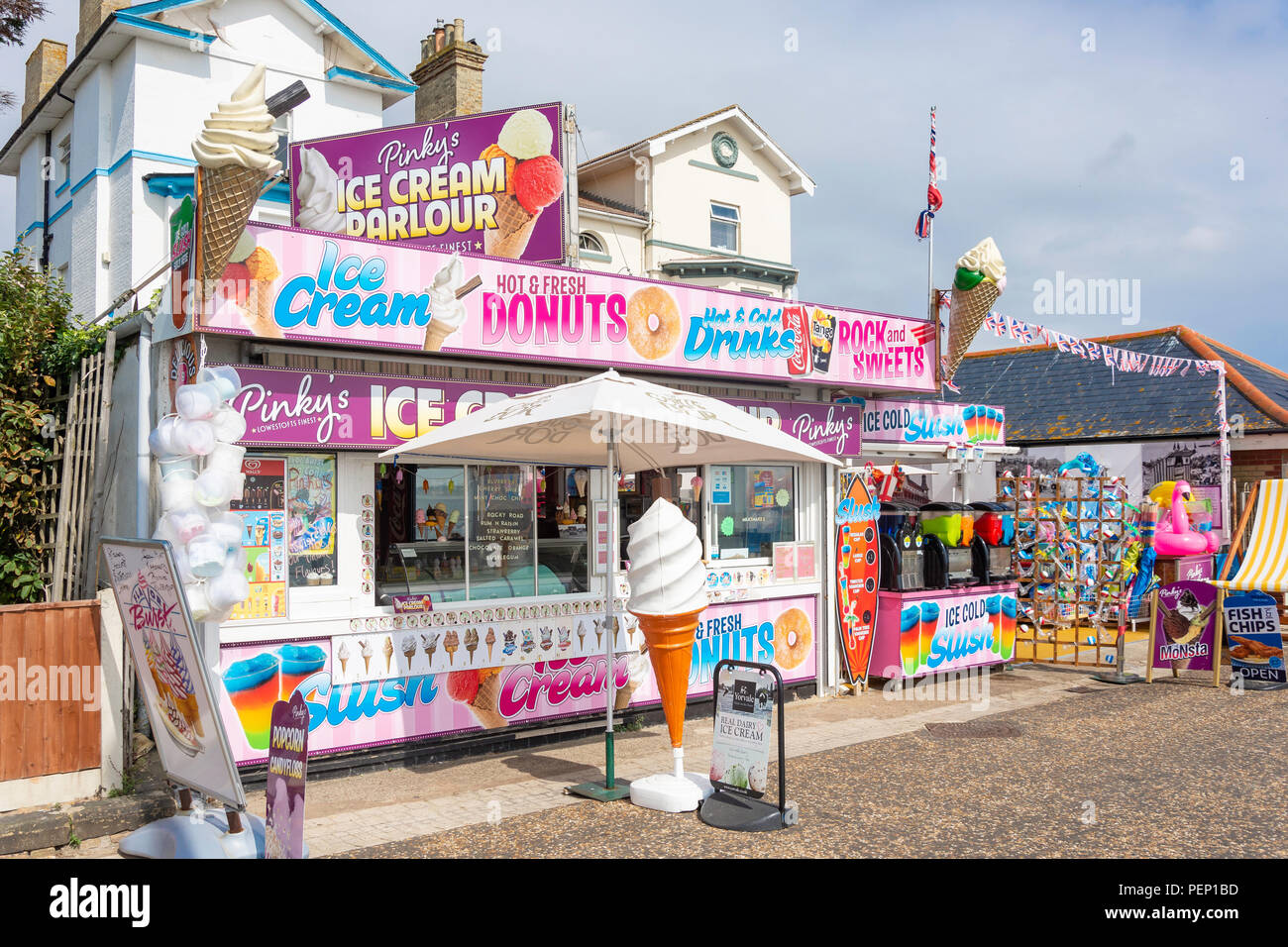 Ice cream parlour hires stock photography and images Alamy