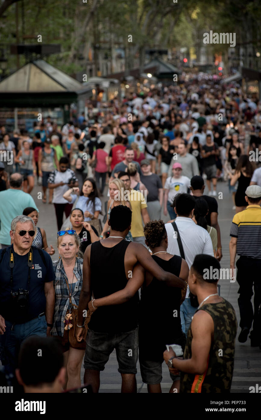 Barcelona, Spain. 16th August 2018.    People walk  Las Ramblas of Barcelona one day before the anniversary of  last year's terror attacks  wich killed  16 people and injured more than 120  when two vehicles crashed into the crowds. Credit:  Jordi Boixareu/Alamy Live News Stock Photo