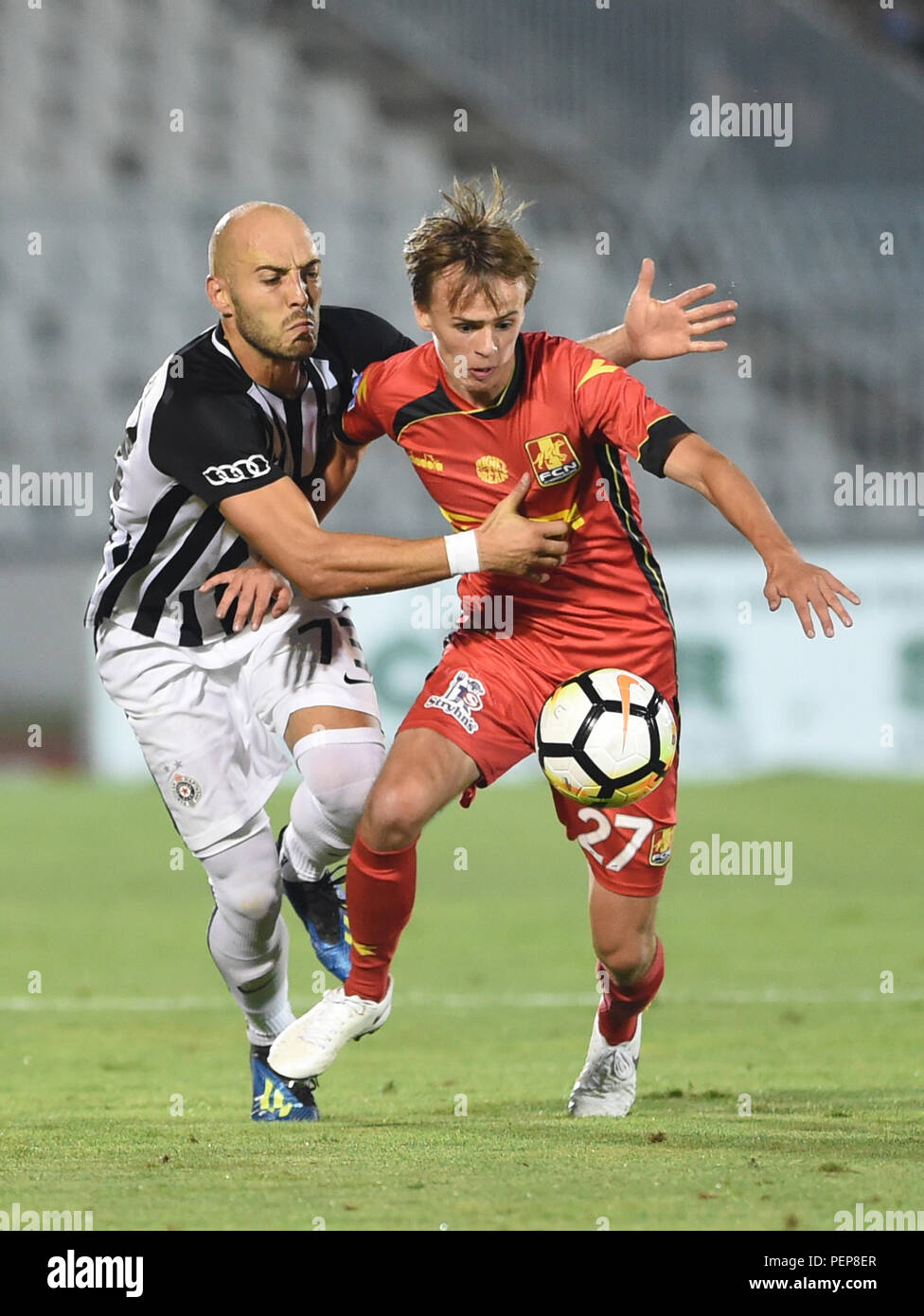 wallpapers Henrik Damsgaard Fodbold https www alamy com belgrade partizan and nordsjaelland in belgrade 16th aug 2018 partizans nemanja miletic l vies with nordsjaellands mikkel damsgaard during uefa europa league third qualifying round 2nd leg football match between partizan and nordsjaelland in belgrade serbia on aug 16 2018 partizan won 3 2 credit predrag milosavljevicxinhuaalamy live news image215619231 html