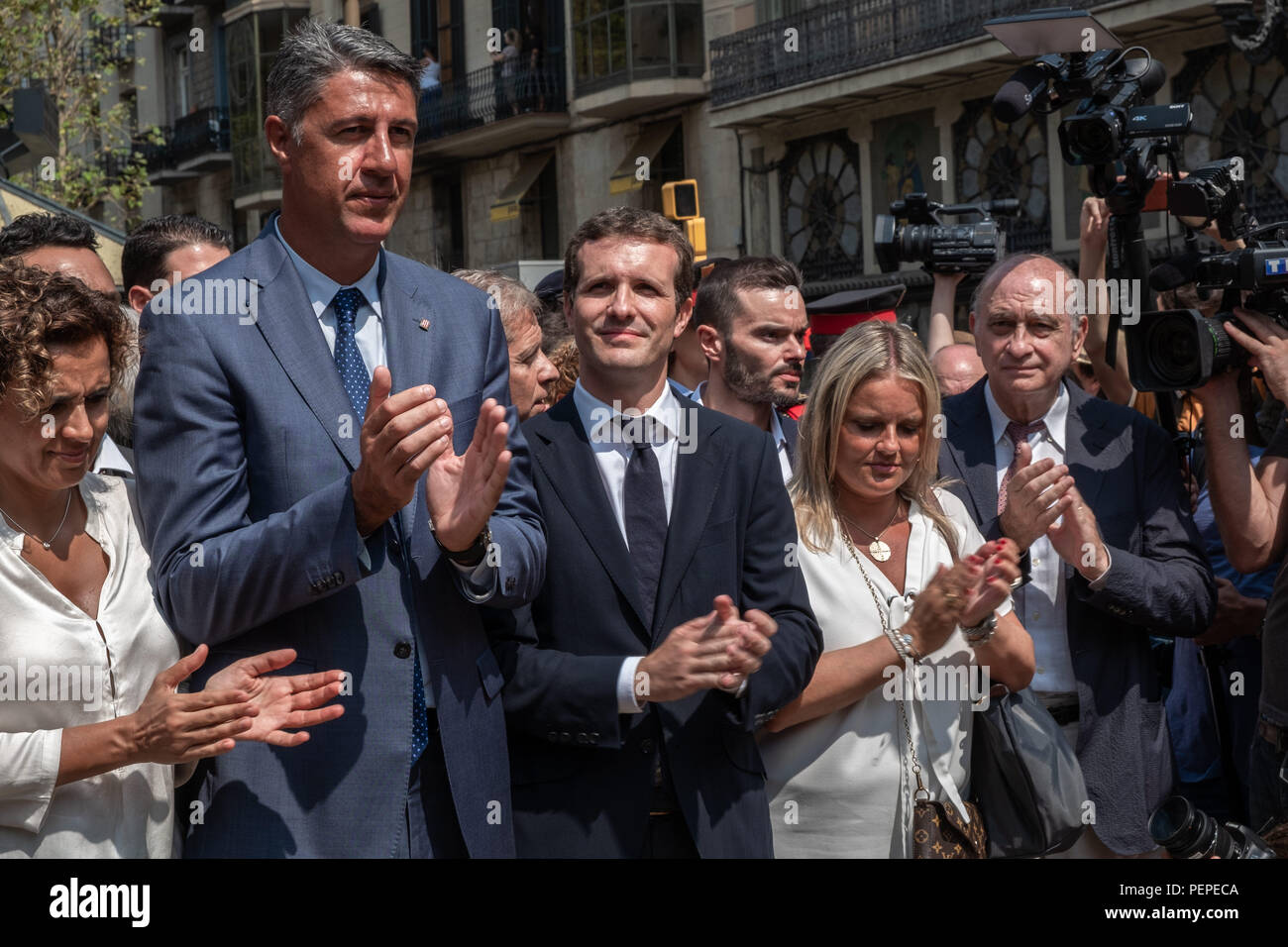 Barcelona, Catalonia, Spain. 17th Aug, 2018. The leaders of the Spanish Popular Party, Xavier Albiol and Pablo Casado, are seen at the event. Credit: Paco Freire/SOPA Images/ZUMA Wire/Alamy Live News Stock Photo