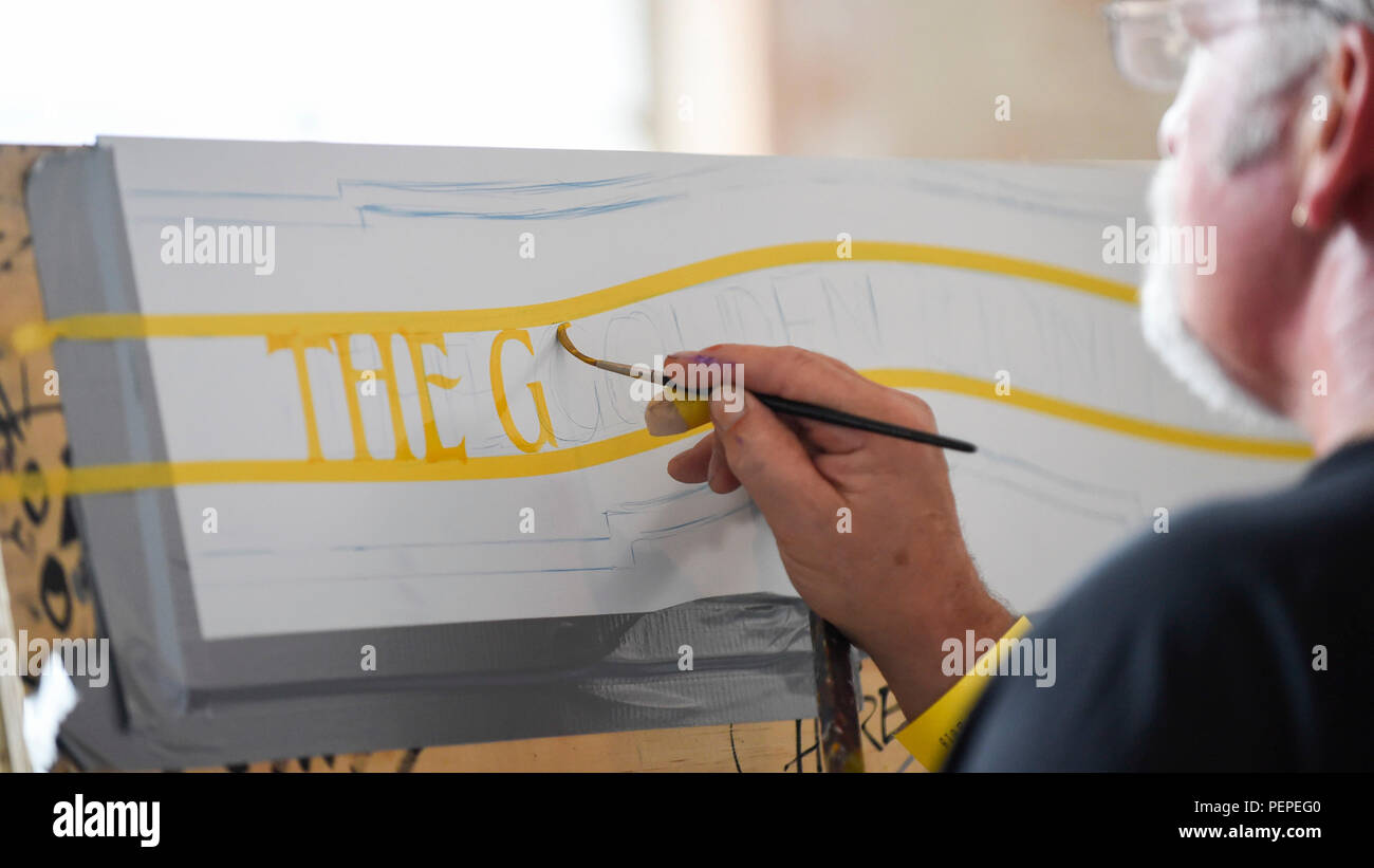 Letterheads 2018 hi-res stock photography and images - Alamy