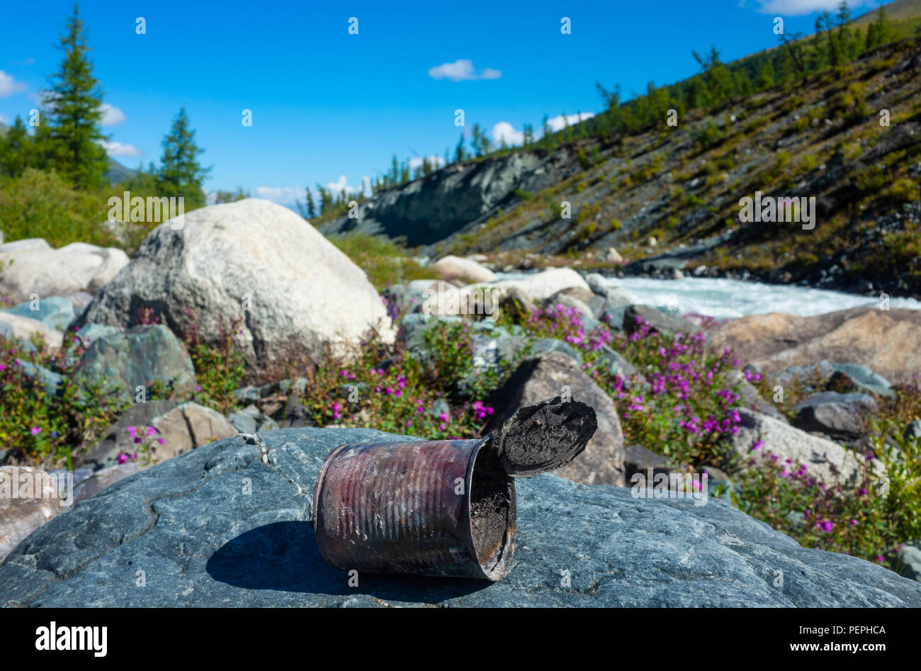 Food waste mountain hi-res stock photography and images - Alamy