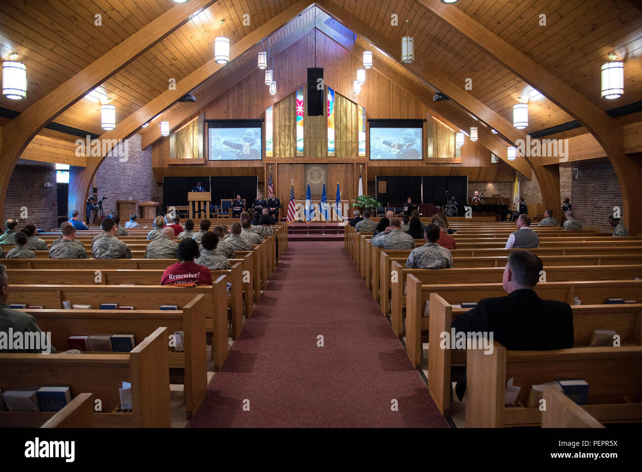 Cathedral aisles bulge as president attends mass – Twin Cities