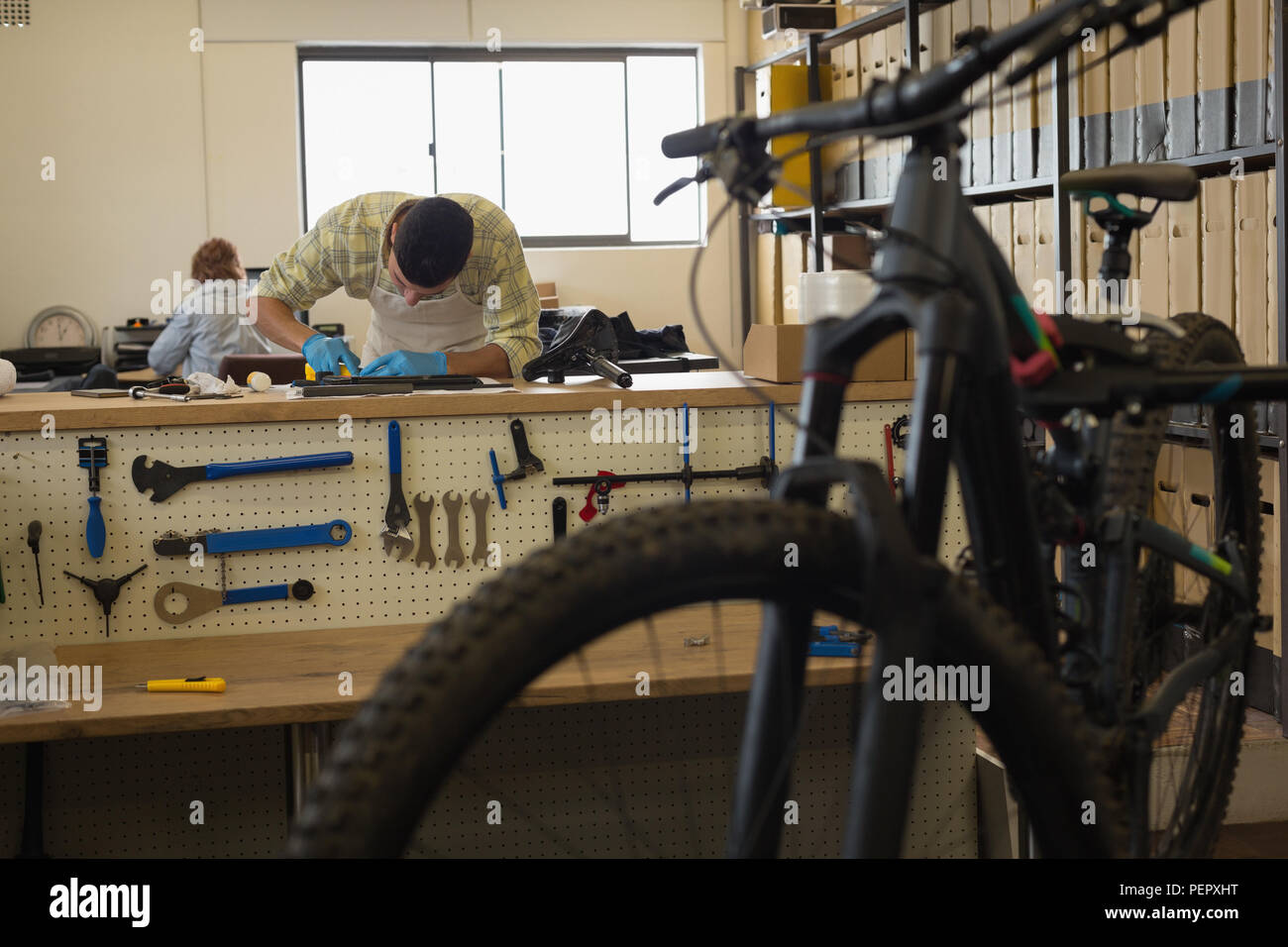 Bike counter hires stock photography and images Alamy