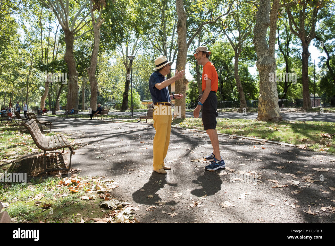 Straw hats hires stock photography and images Alamy