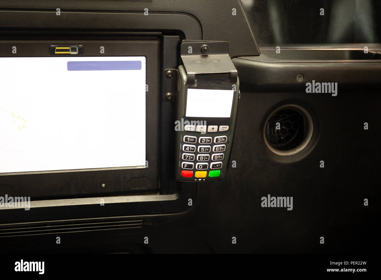 Credit card reader in New York taxi Stock Photo Alamy