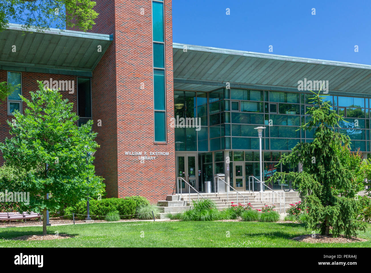 LOUISVILLE, KY/USA JUNE 3, 2018: William F. Ekstrom Library the campus of the University of Louisville. Stock Photo
