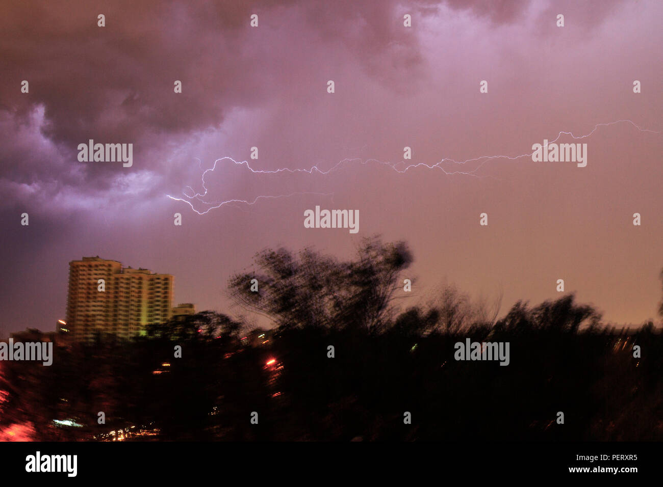 Dark and stormy night hi-res stock photography and images - Alamy