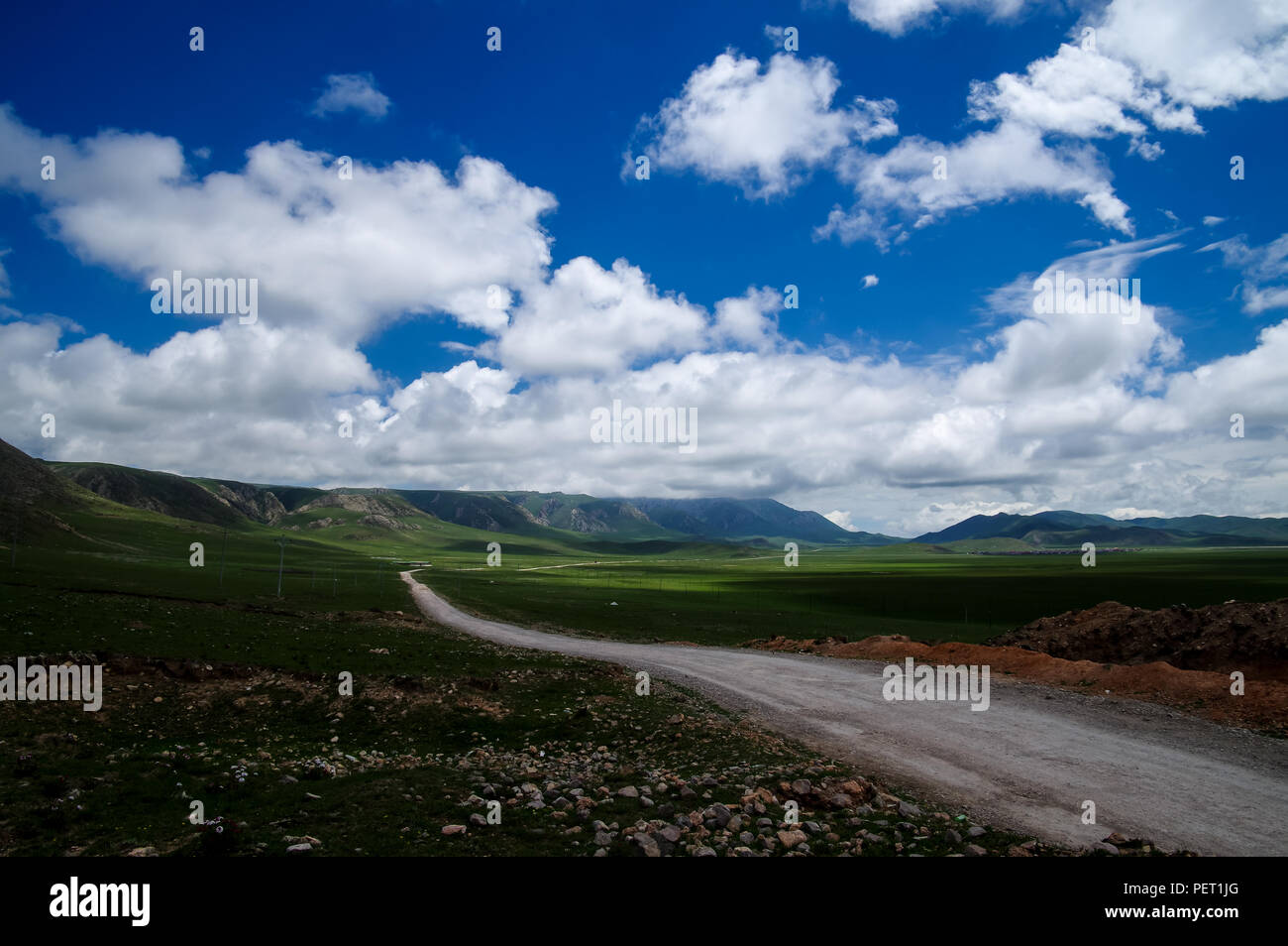 A path leading far away Stock Photo - Alamy
