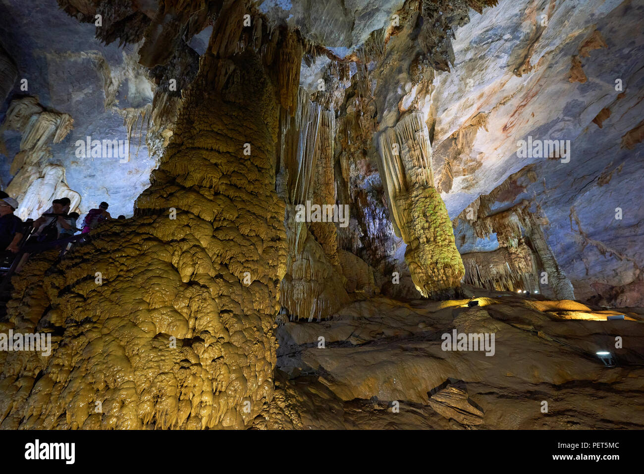 Interior of Dong Thien Duong cave, also known as Paradise Cave, in Phong Nha National Park, North-Central Vietnam. The area has been designated a UNES Stock Photo