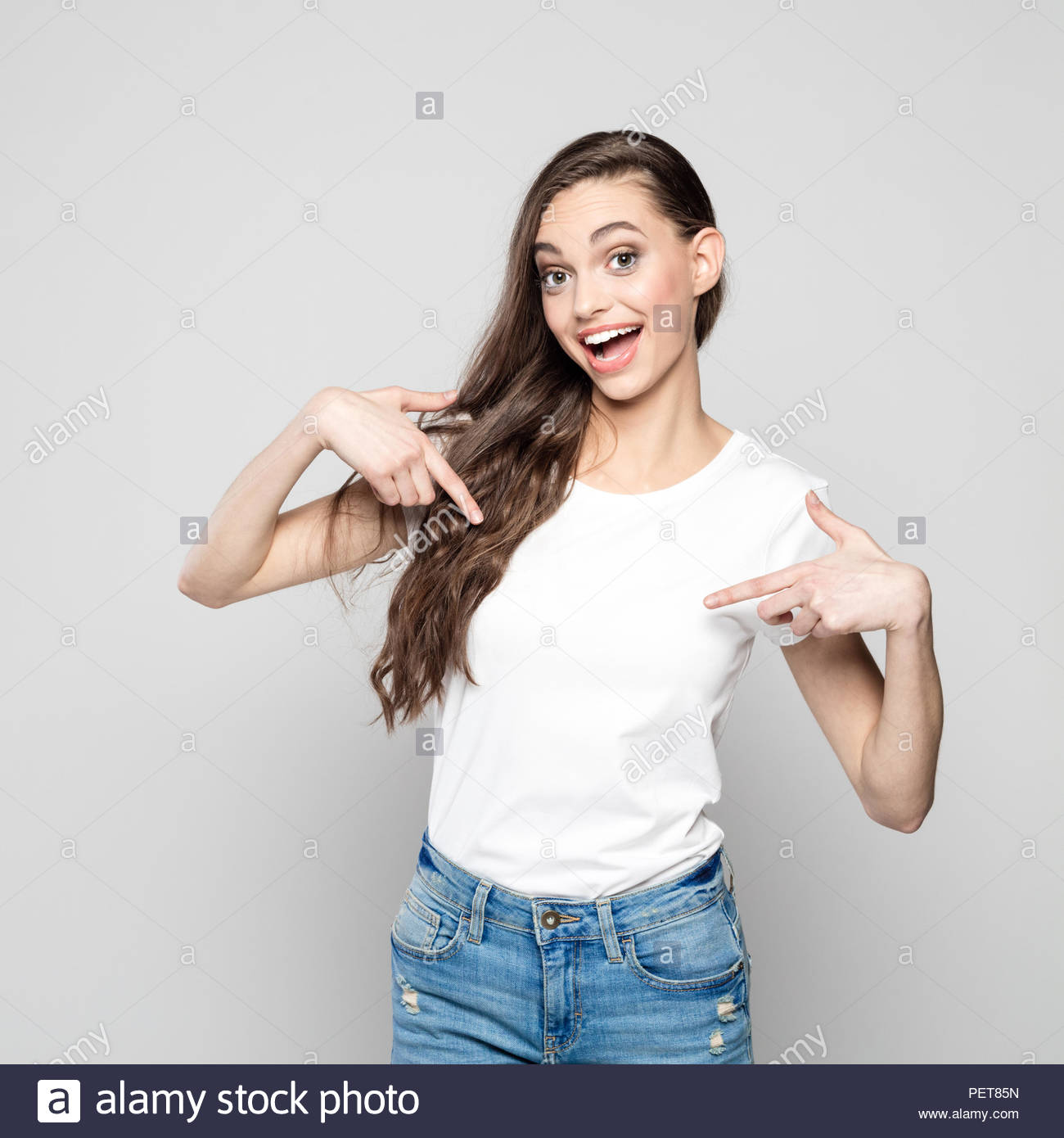 Her Firstt Time Anal French Canaedian Model