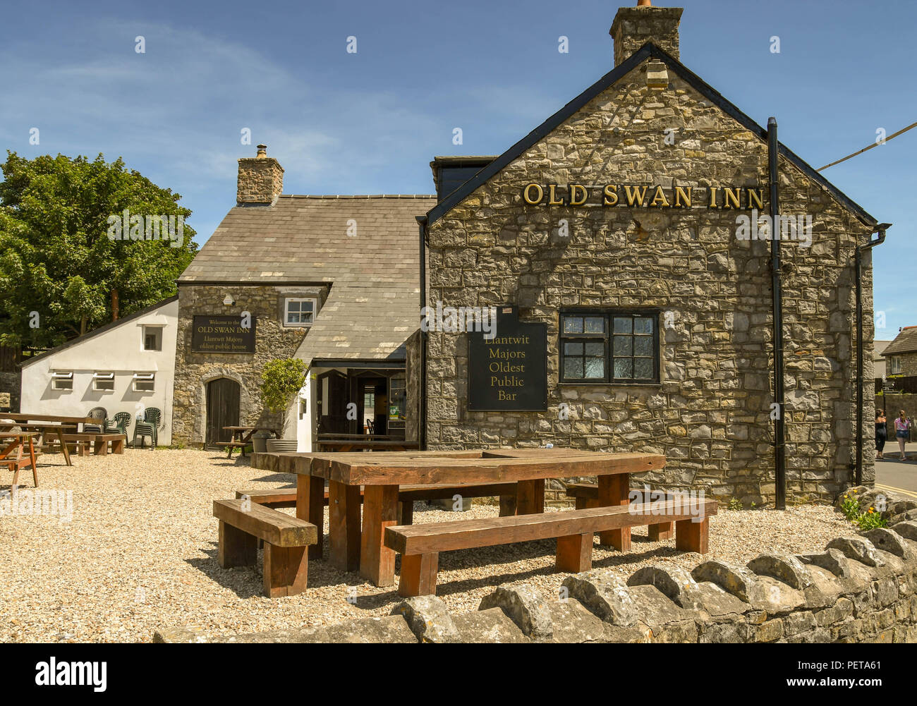 Vale Of Pub High Resolution Stock Photography and Images Alamy